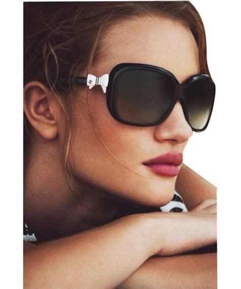 chanel sunglasses with bow on side